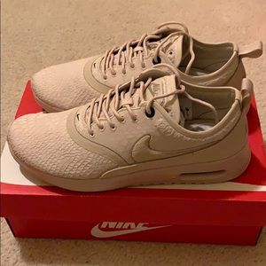 Nike women’s air max Thea ultra SE